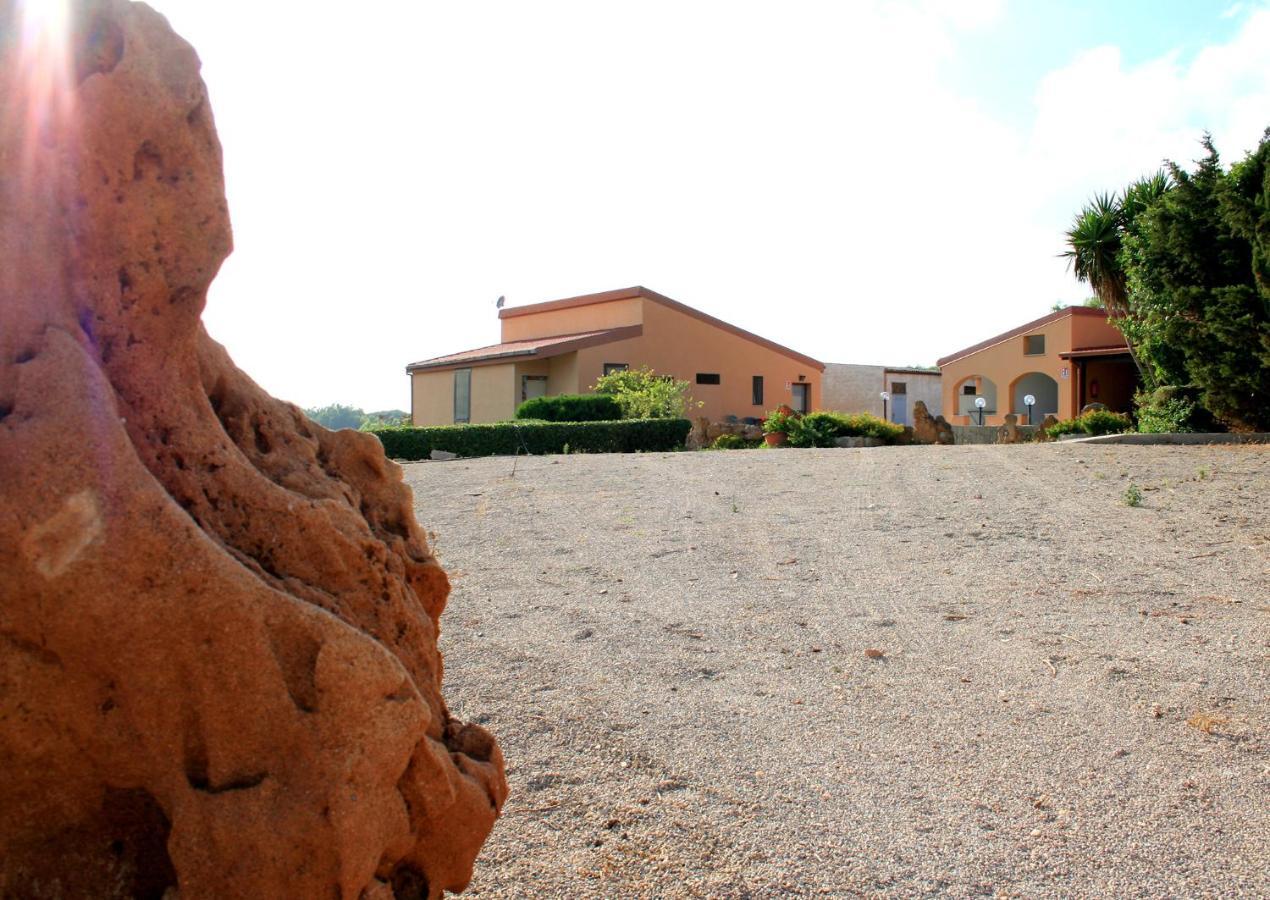 Agriturismo Da Pina Porto Conte Eksteriør bilde